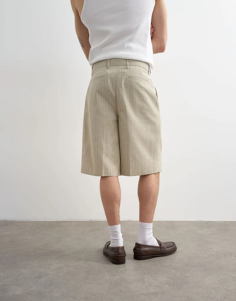 Topman wide leg stripe short in stone