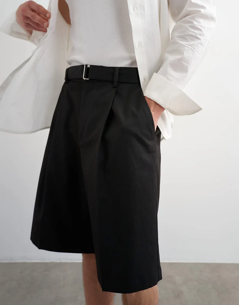 Topman wide leg belted twill short in black