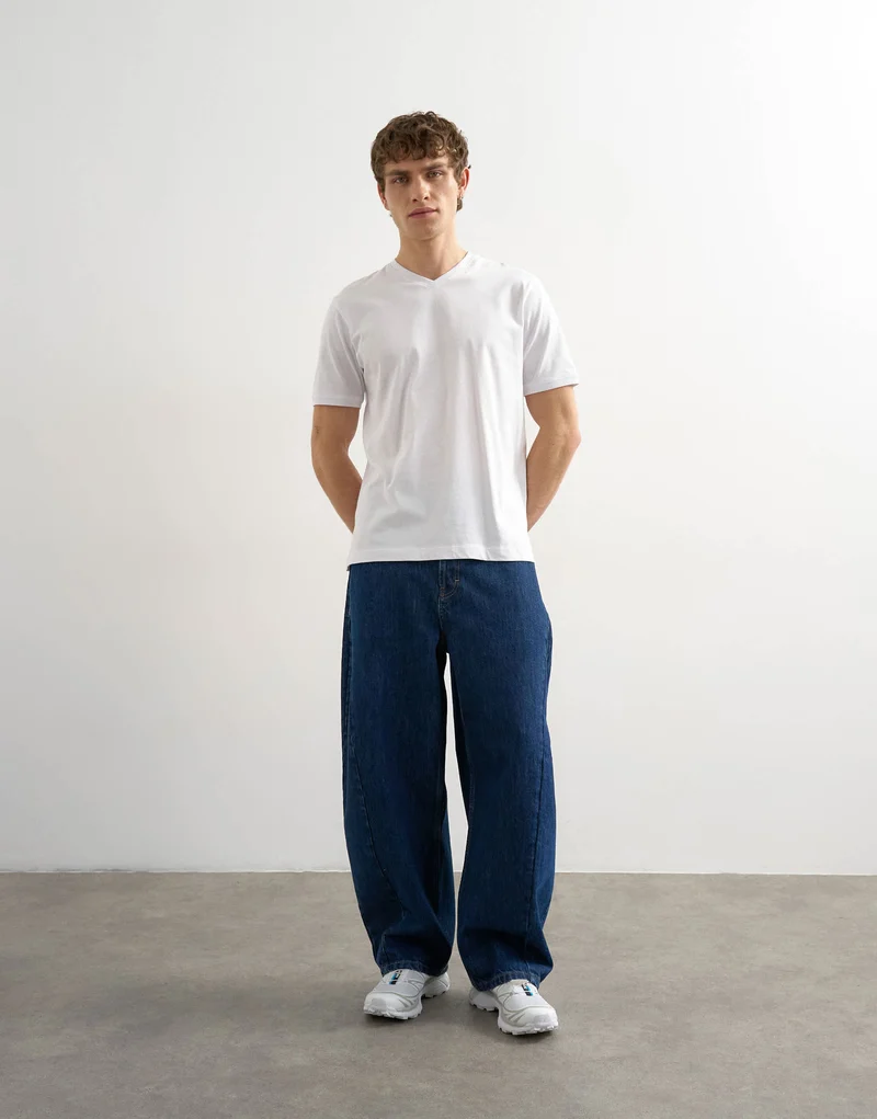 Topman classic fit v neck t-shirt in white