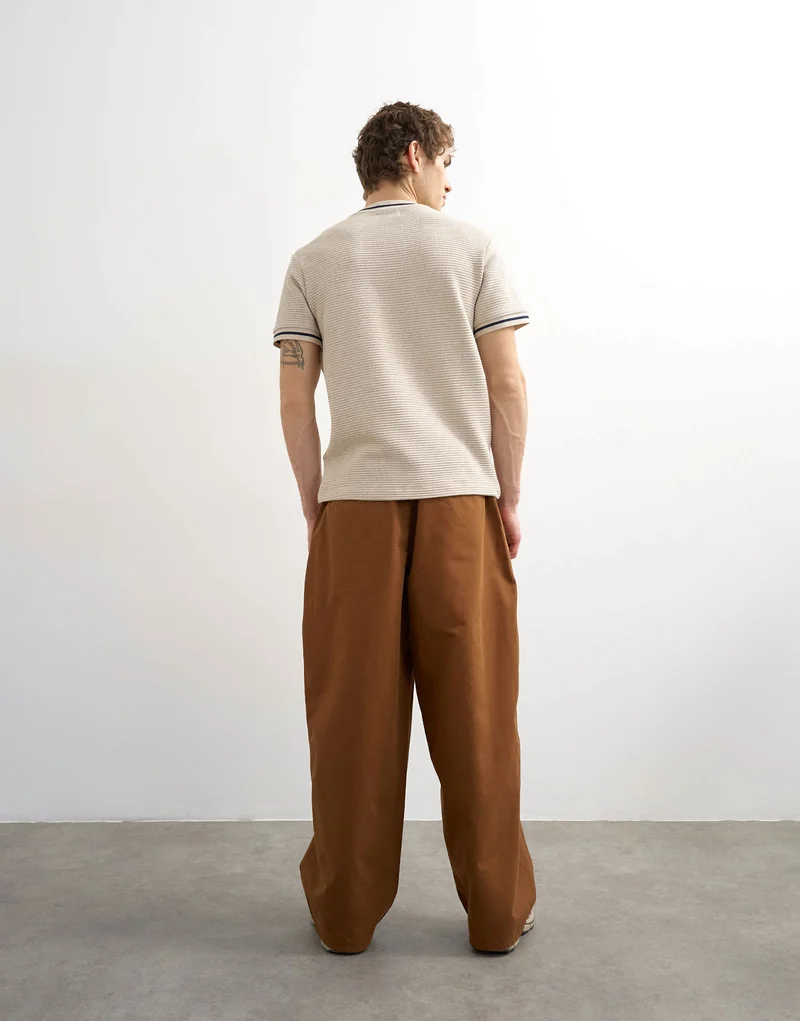 Topman baggy fit trousers with side pockets in brown