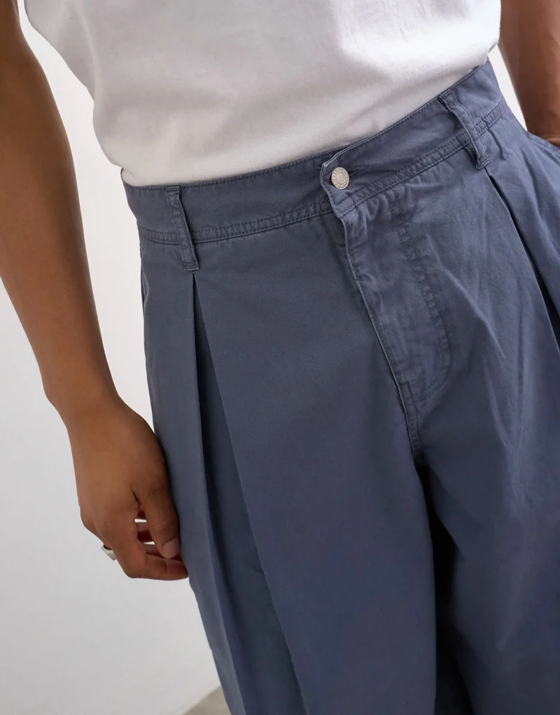 Topman pleated balloon fit canvas trouser with seam detail in blue