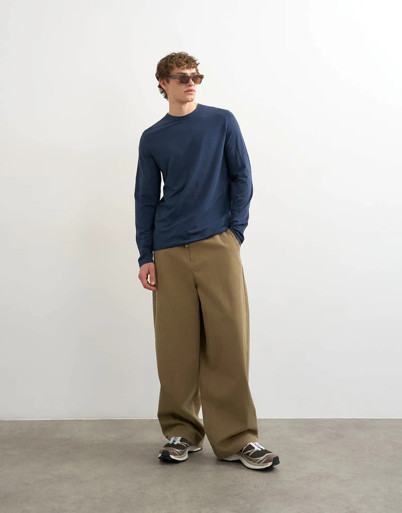 Topman lightweight long sleeve tee in navy