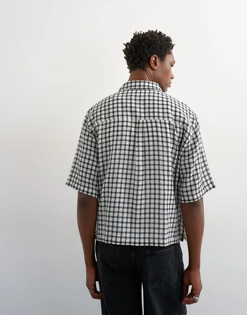 Topman relaxed fit crop textured check shirt in mono