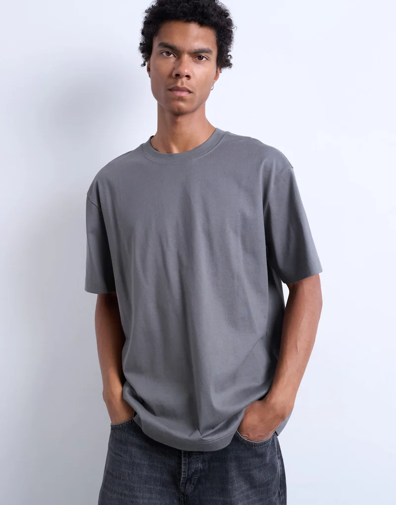 Topman relaxed t-shirt in charcoal