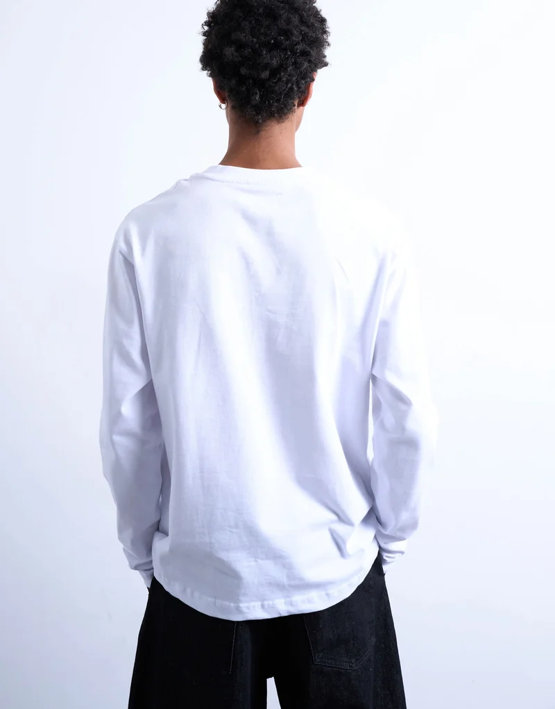 Topman relaxed cropped fit long sleeve t-shirt in white