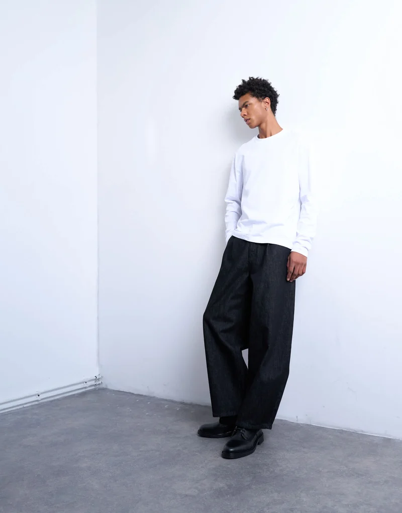 Topman relaxed cropped fit long sleeve t-shirt in white