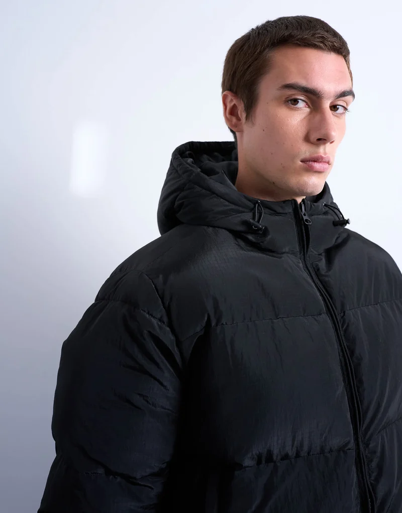 Topman textured puffer jacket in black
