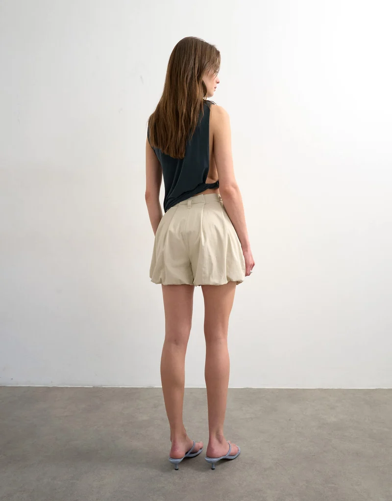 Topshop bubble hem clean short in neutral