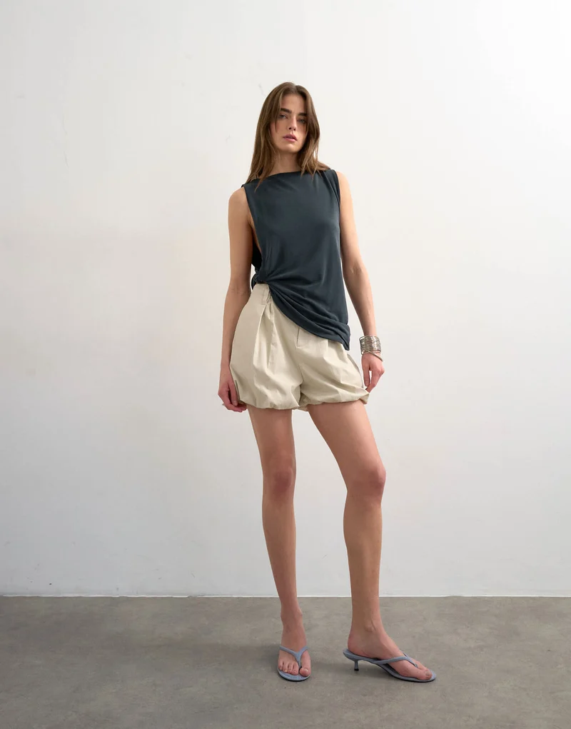 Topshop bubble hem clean short in neutral
