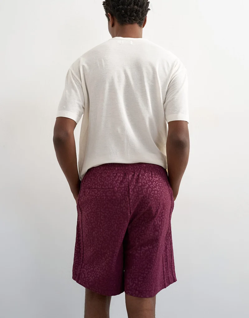 Topman leopard jacquard short in burgundy