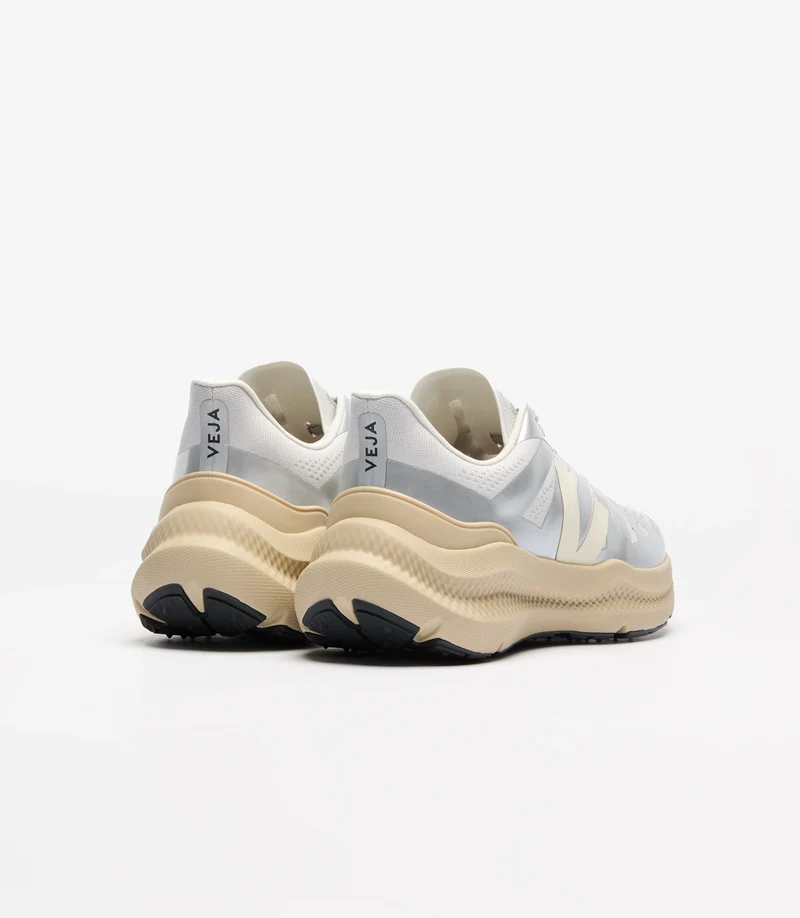 VEJA Condor 3 Advanced Engineered-Mesh silver almond