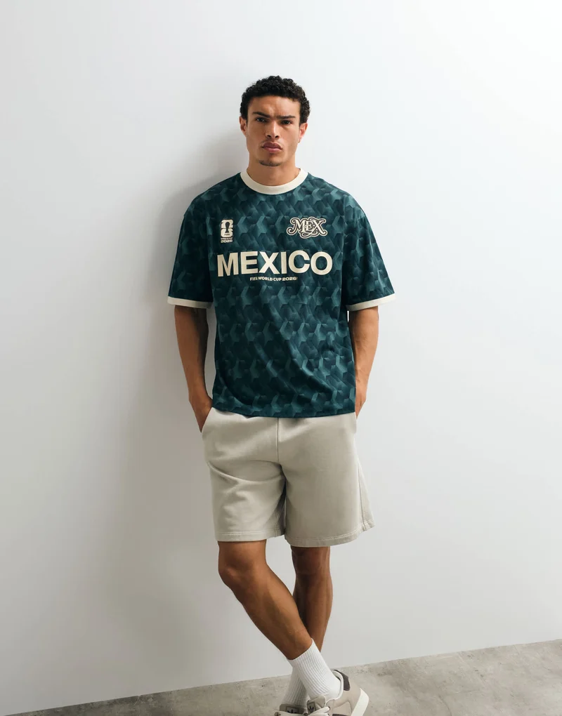 Topman relaxed fit bermuda jogger short in washed stone