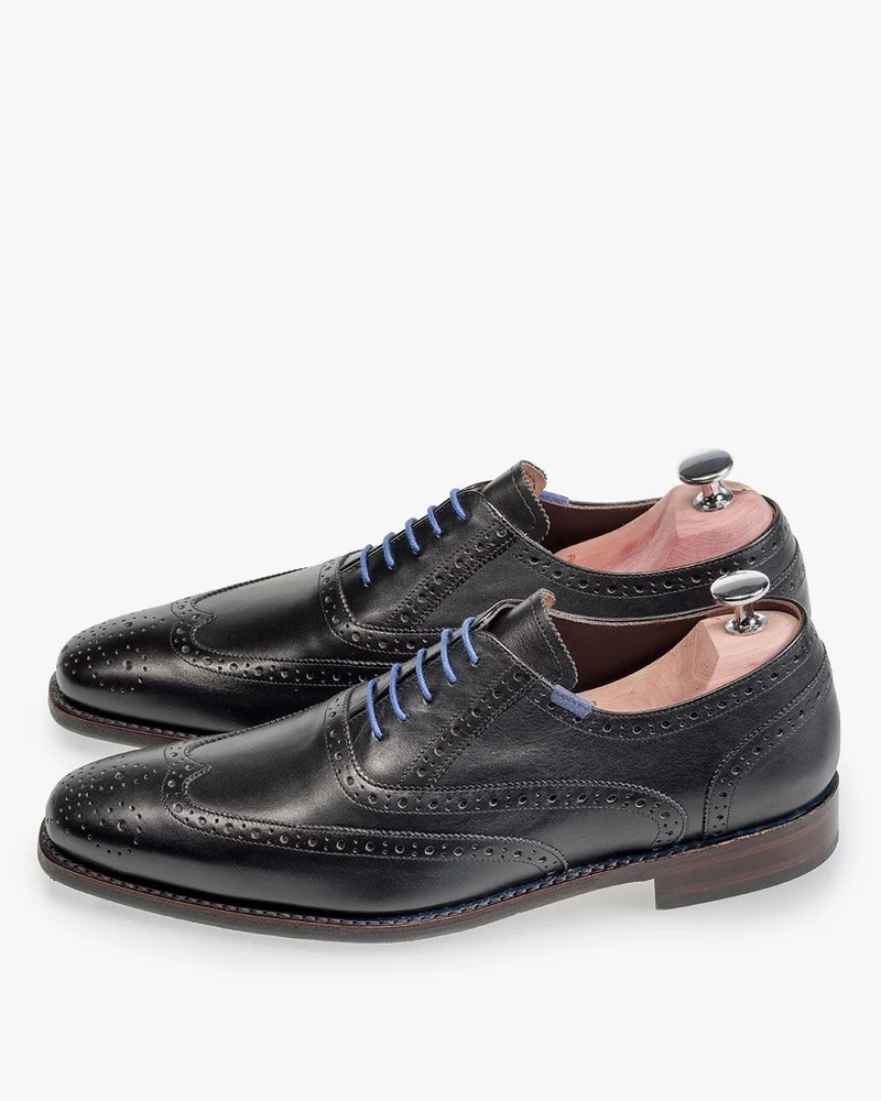 Schuhspanner aus Zederholz Floris van Bommel