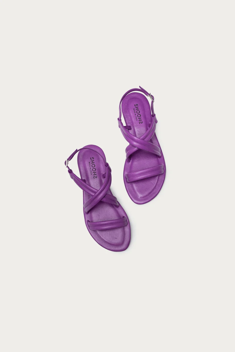 Leni Violet Glattleder