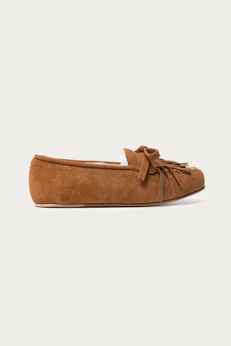 Pippa Cognac Velourleder mit Lammfell Schleife