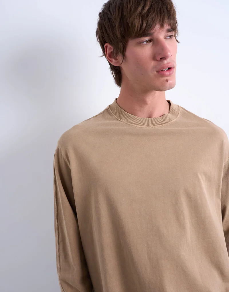 Topman relaxed fit long sleeve raglan t-shirt in washed stone
