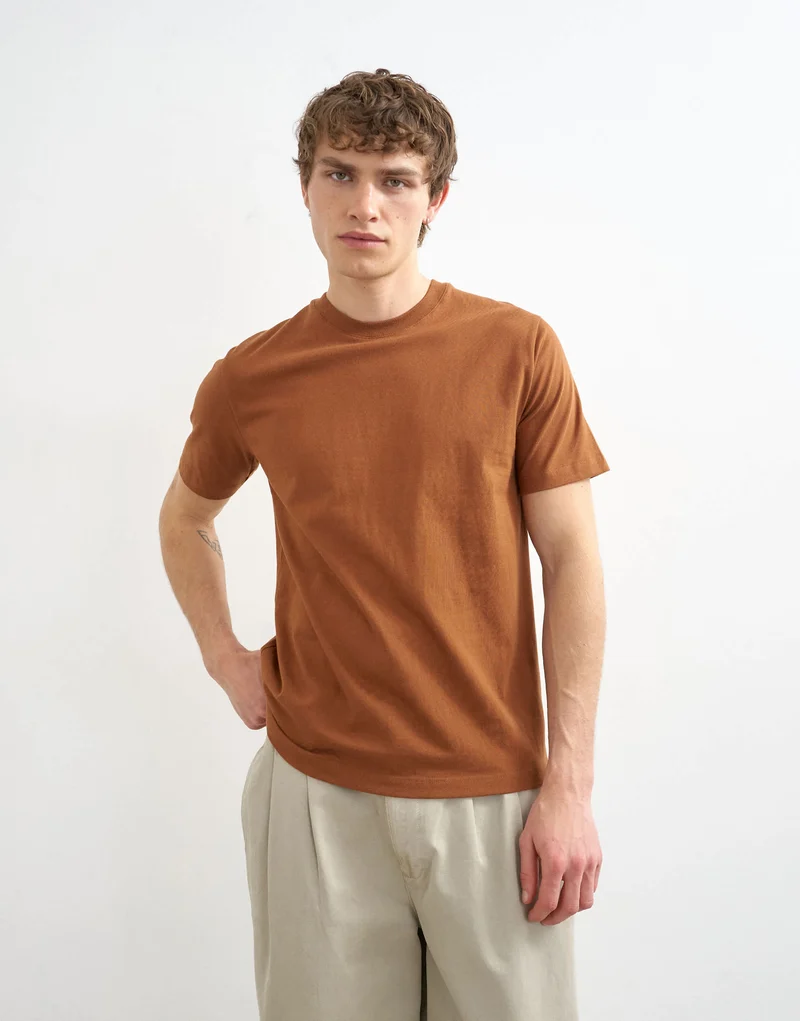 Topman classic fit t-shirt in brown