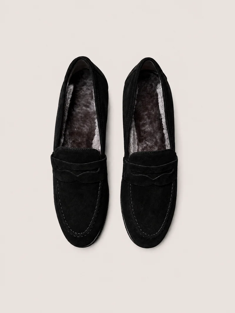 Tilla Schwarz Wildleder mit Lammfell