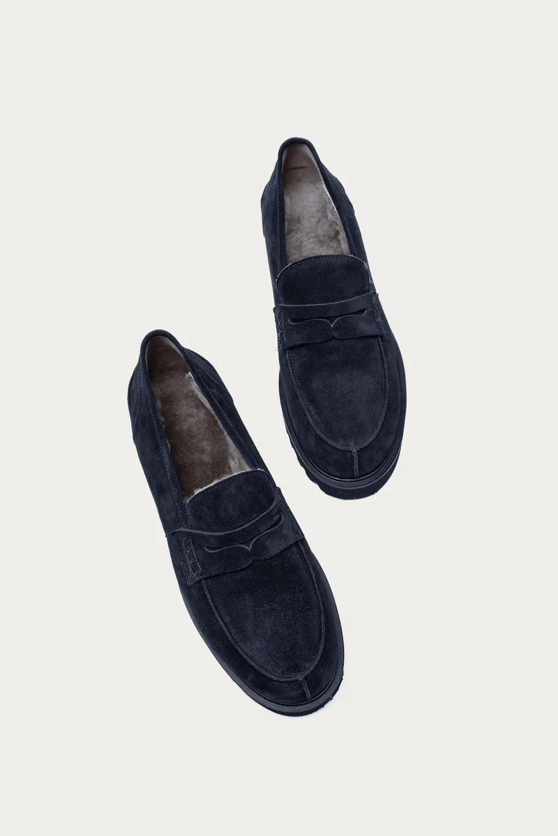 Lotte Dunkelblau Veloursleder mit Lammfell