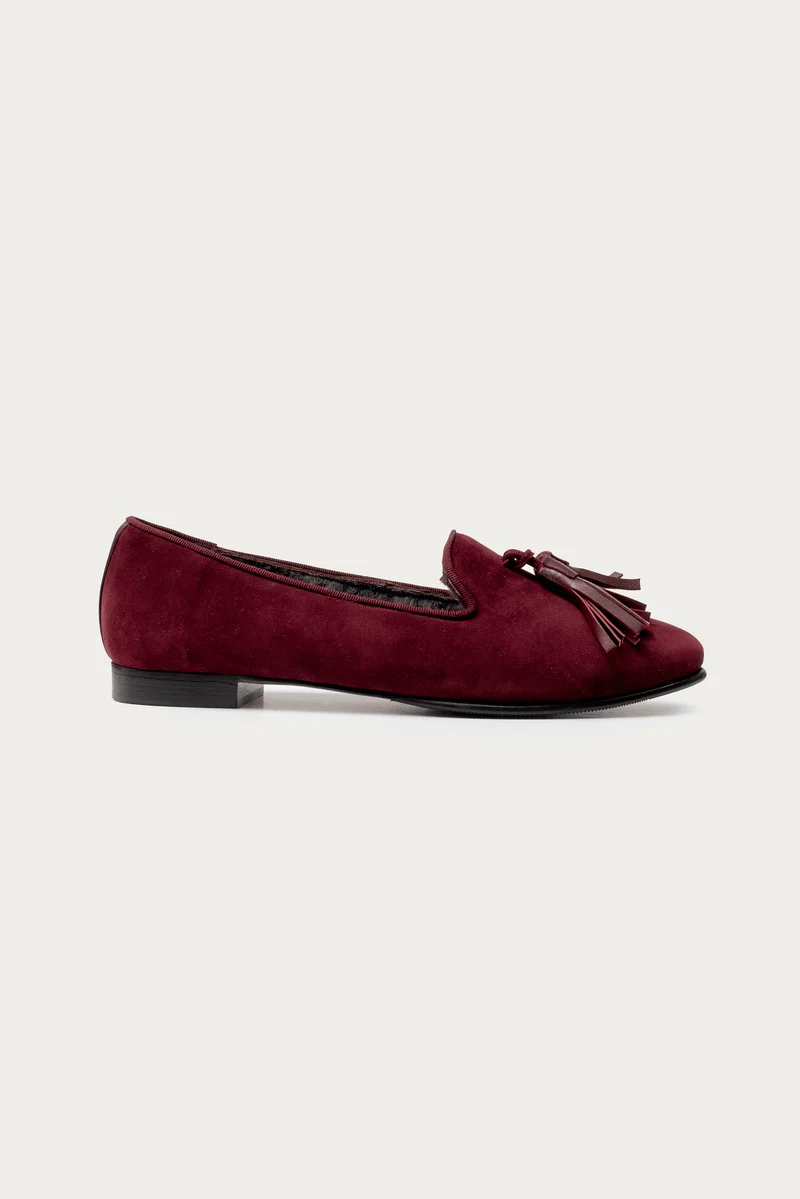 Amelie Bordeaux mit Lammfell Tassel Bordeaux