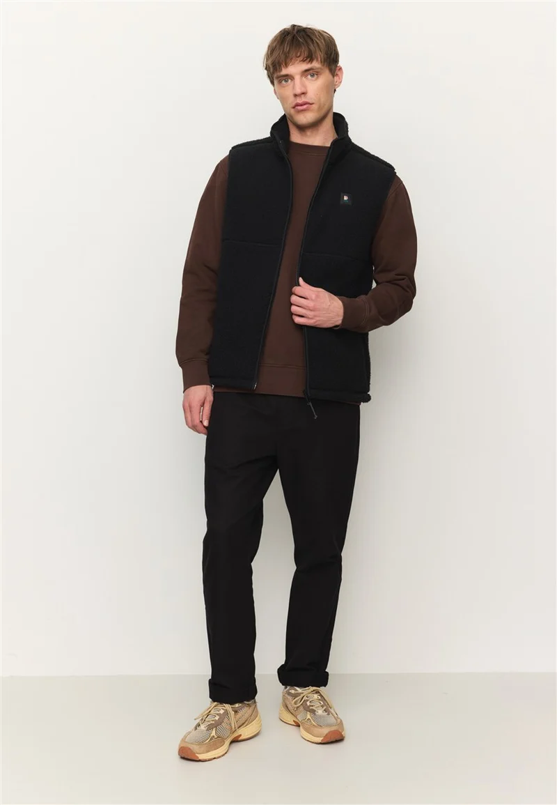 RECOLUTION Teasel black