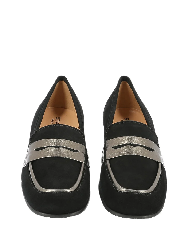 SILCILIA BLACK