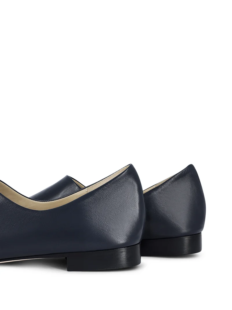 LOUANE NAVY
