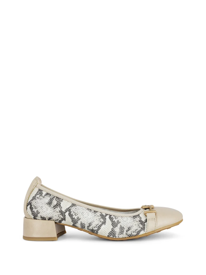 HONEYDEW TAUPE~SNAKE PRINT