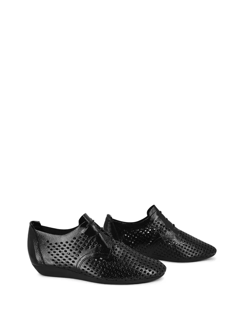 ONYMHI BLACK