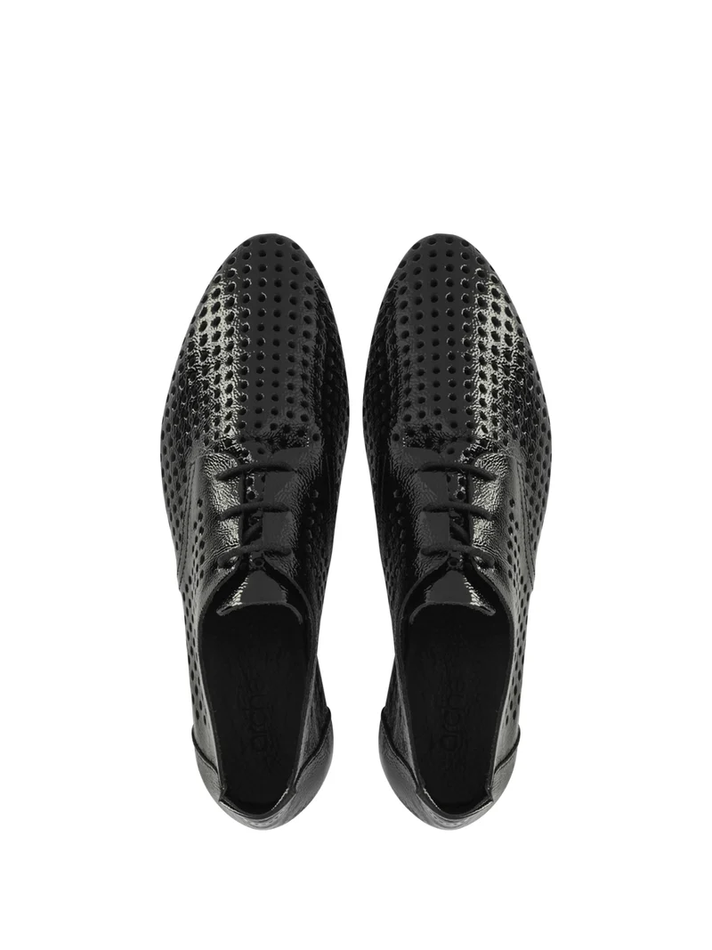ONYMHI BLACK