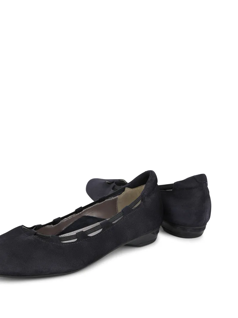 BURA BLACK