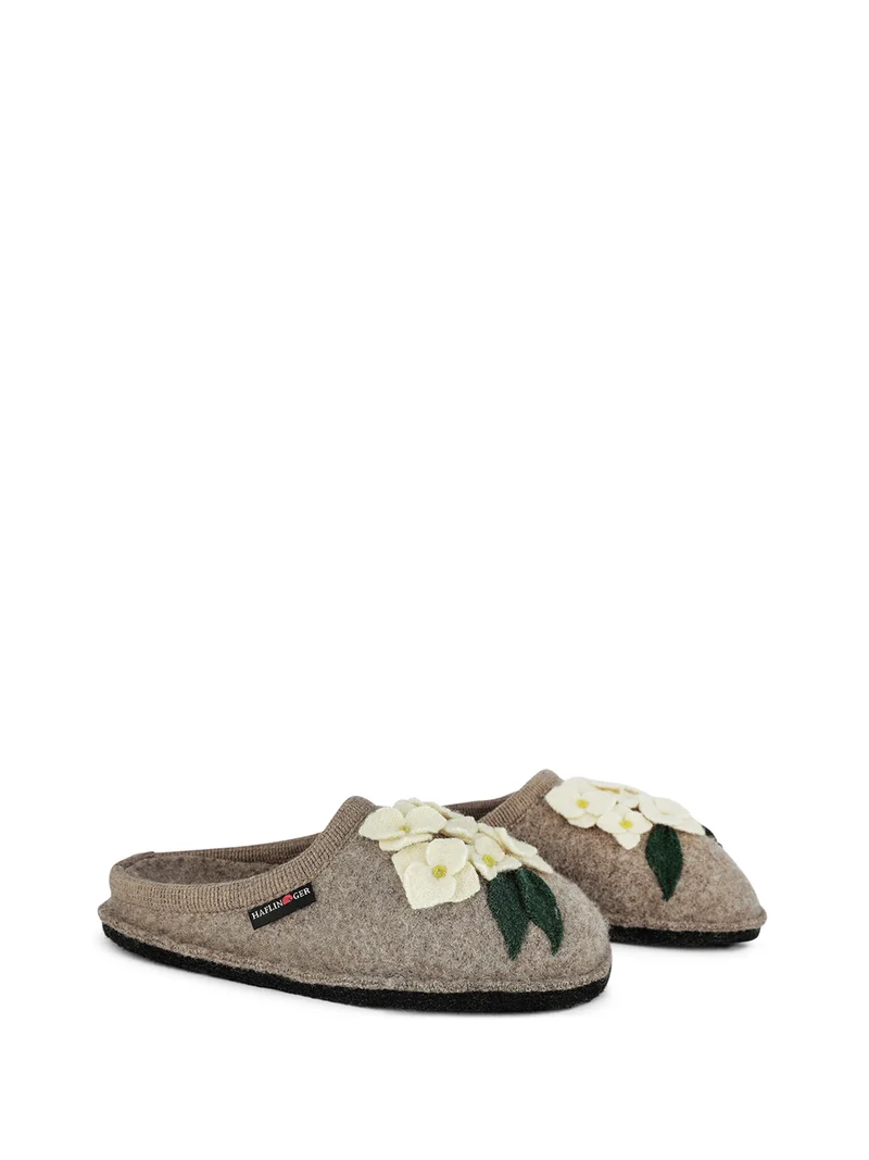 FLOWERS BEIGE