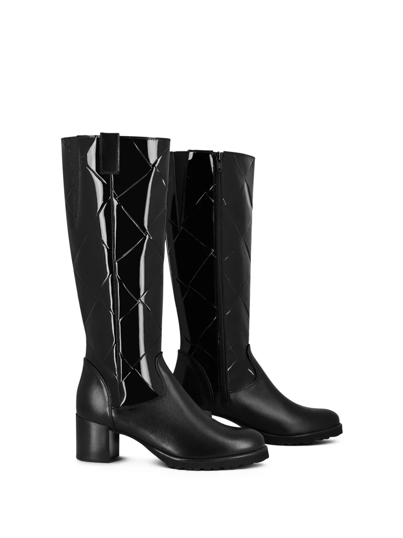 LAKOTA BLACK