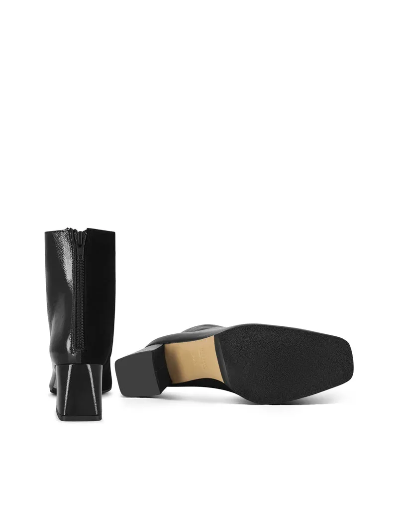 CERVIA BLACK