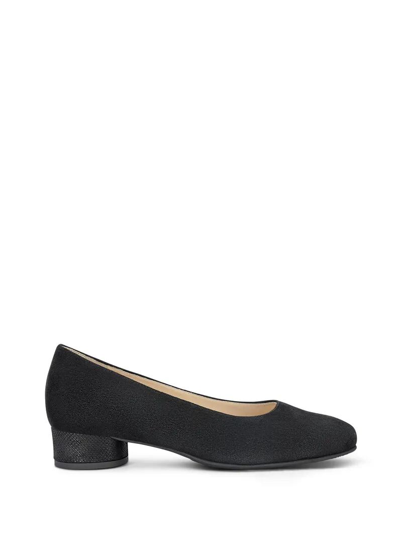 HARMA BLACK