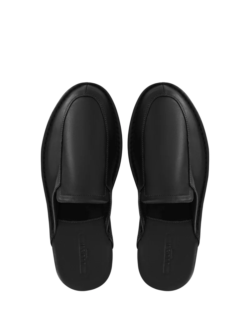 TRAVEL SLIPPERS BLACK