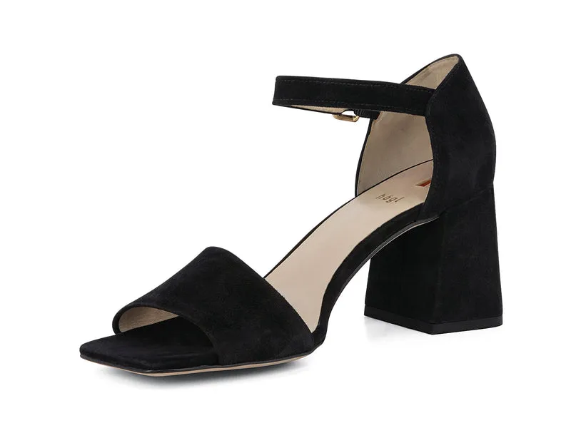 HOSKIN BLACK