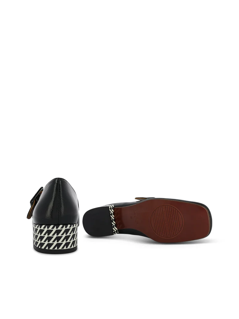 UNARI BLACK