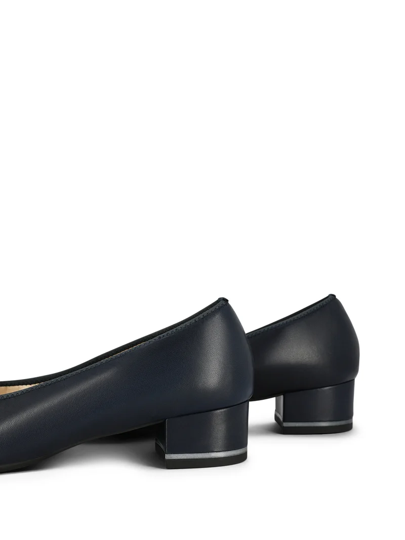 ALENA NAVY