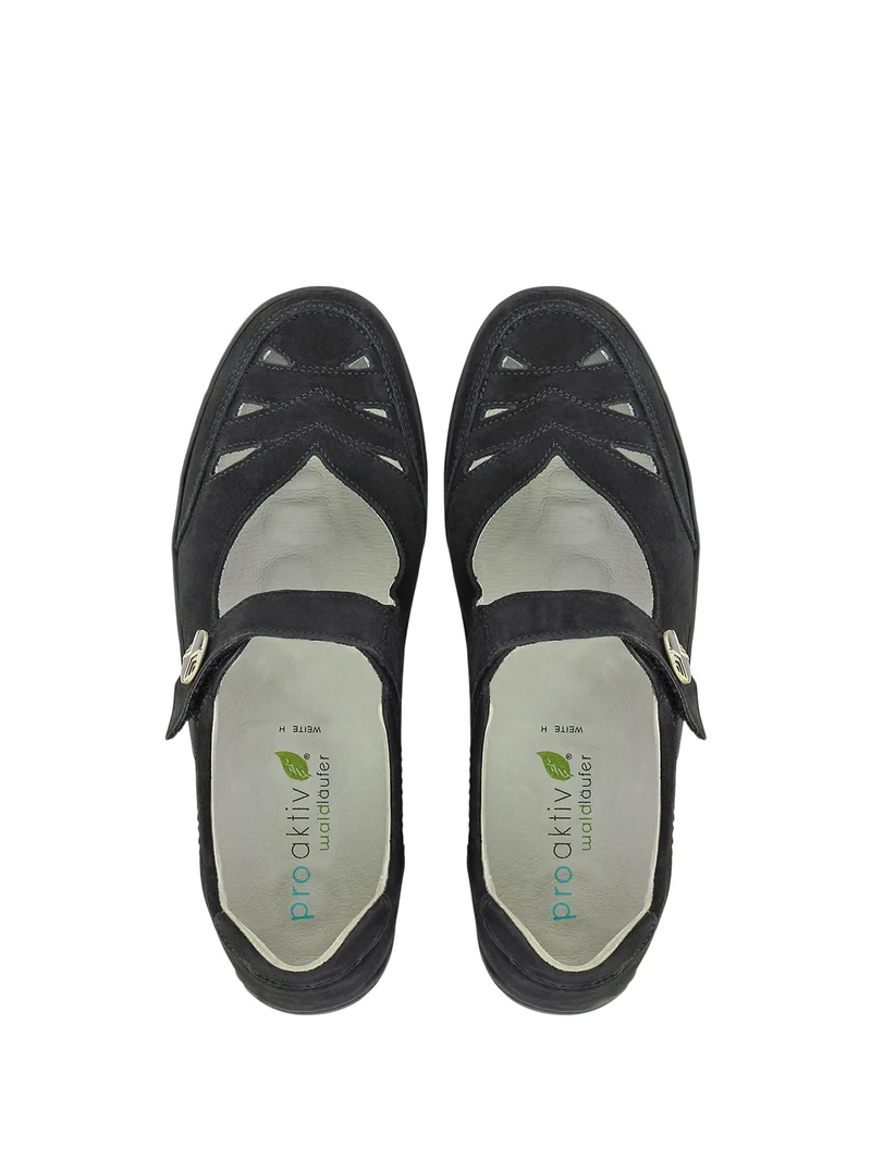 WATSON BLACK