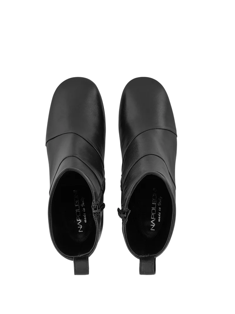 NARLA BLACK