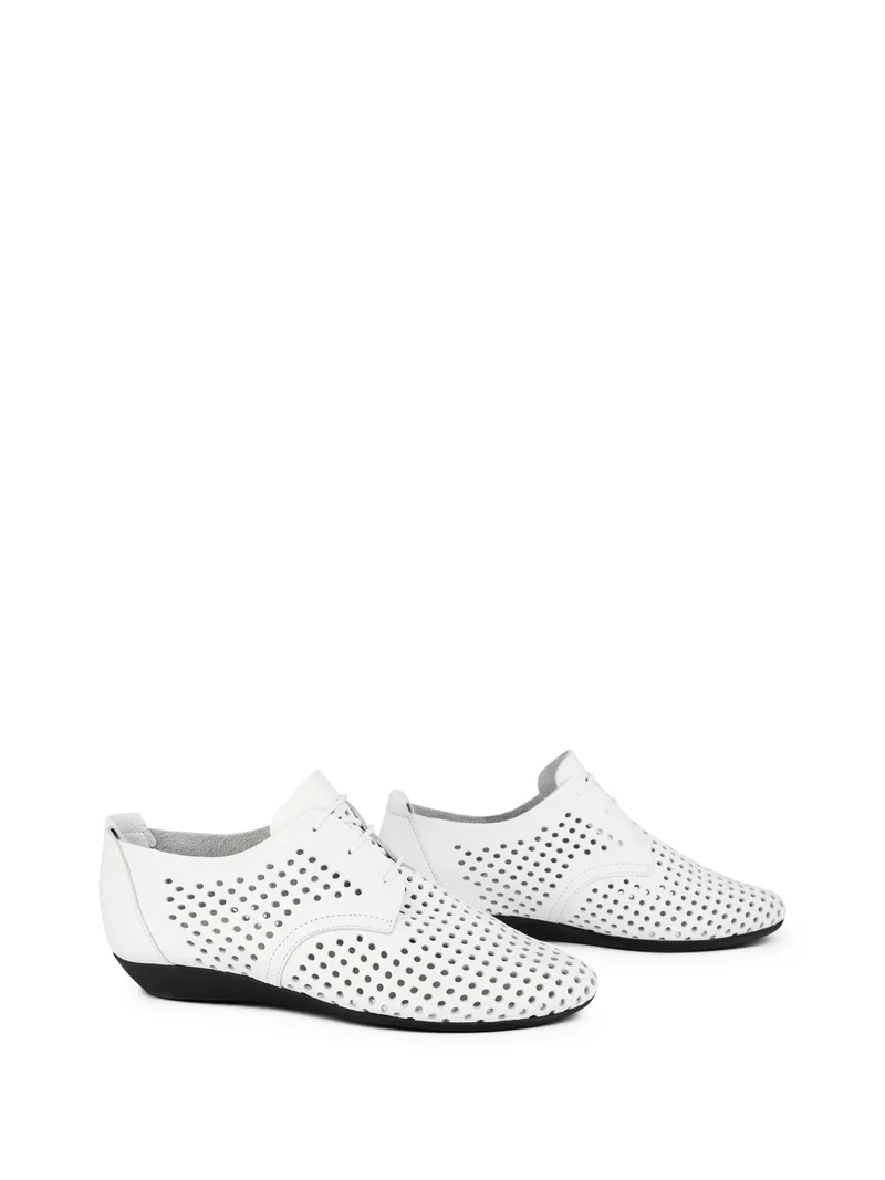 ONYMHI WHITE