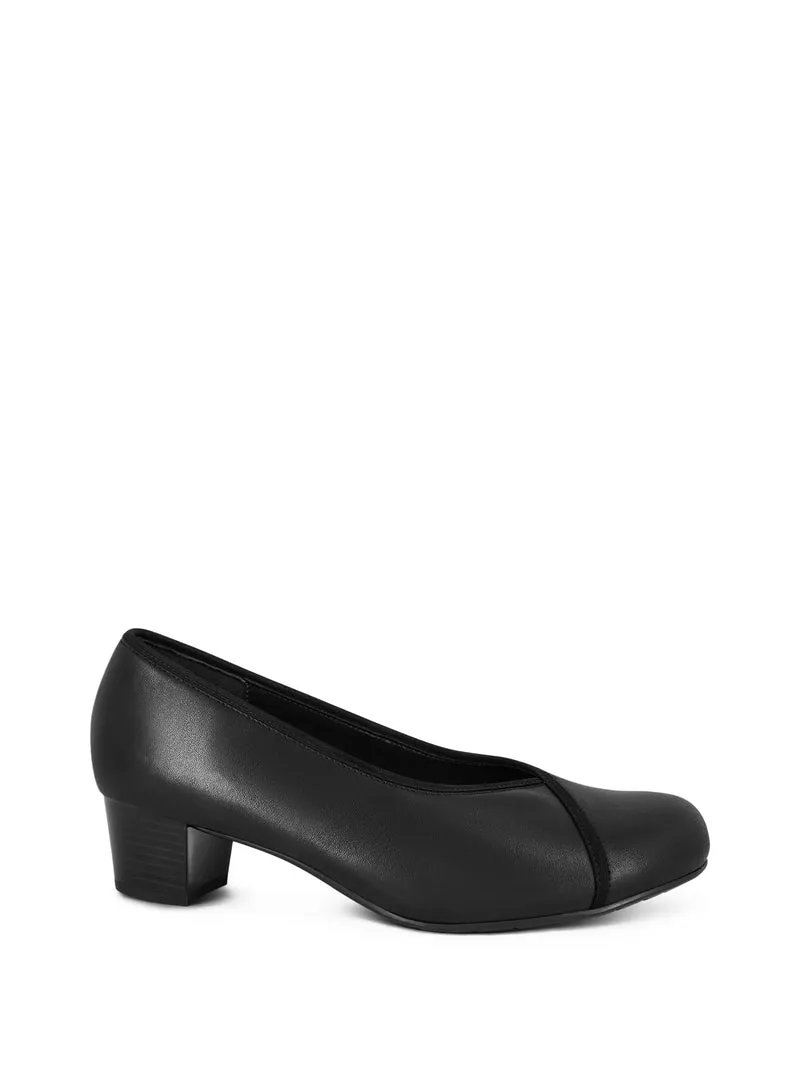 STATELY BLACK LEA