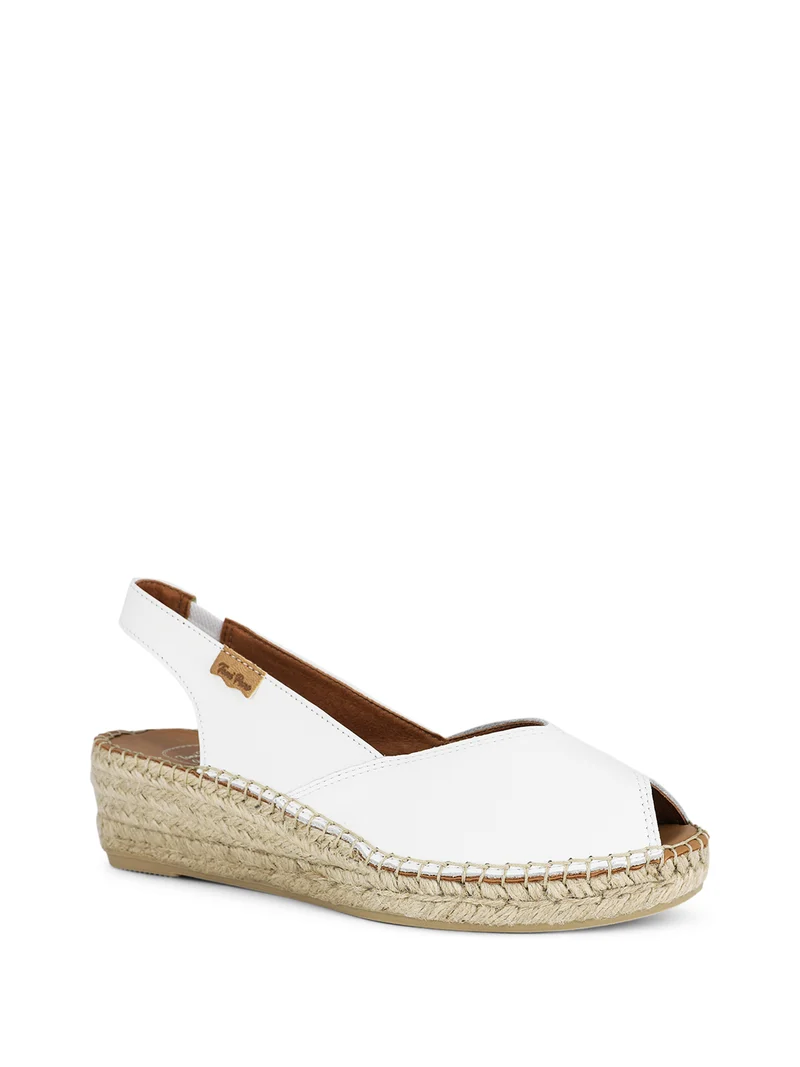 BERNIA WHITE