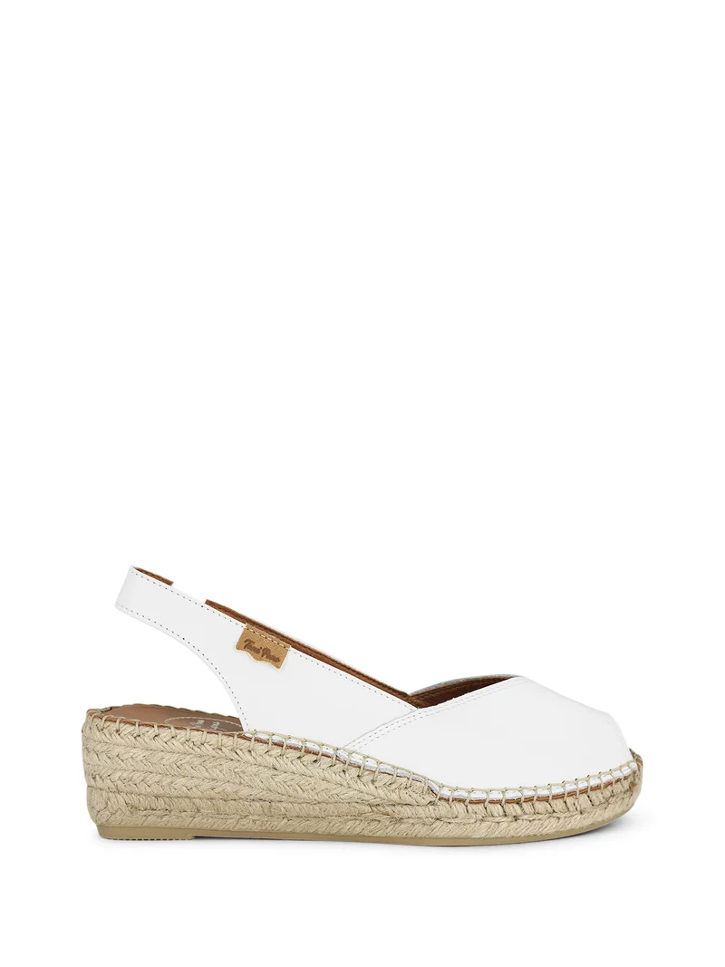 BERNIA WHITE