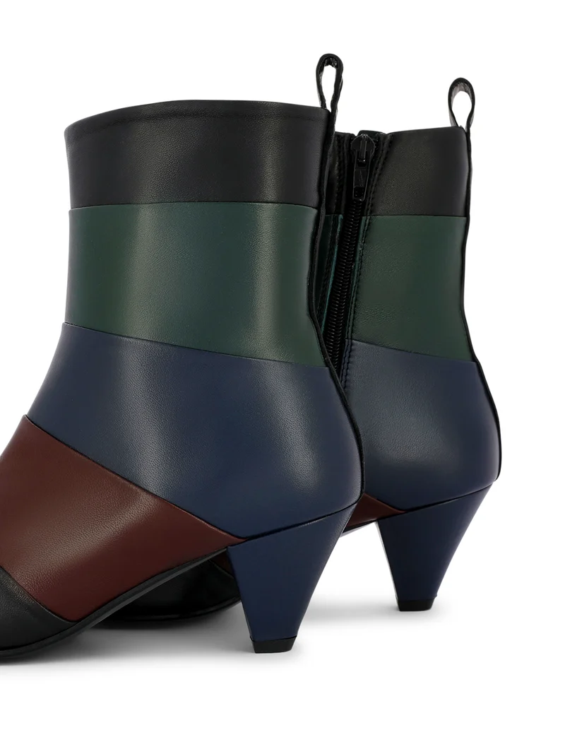 NISSA BLACK MULTI