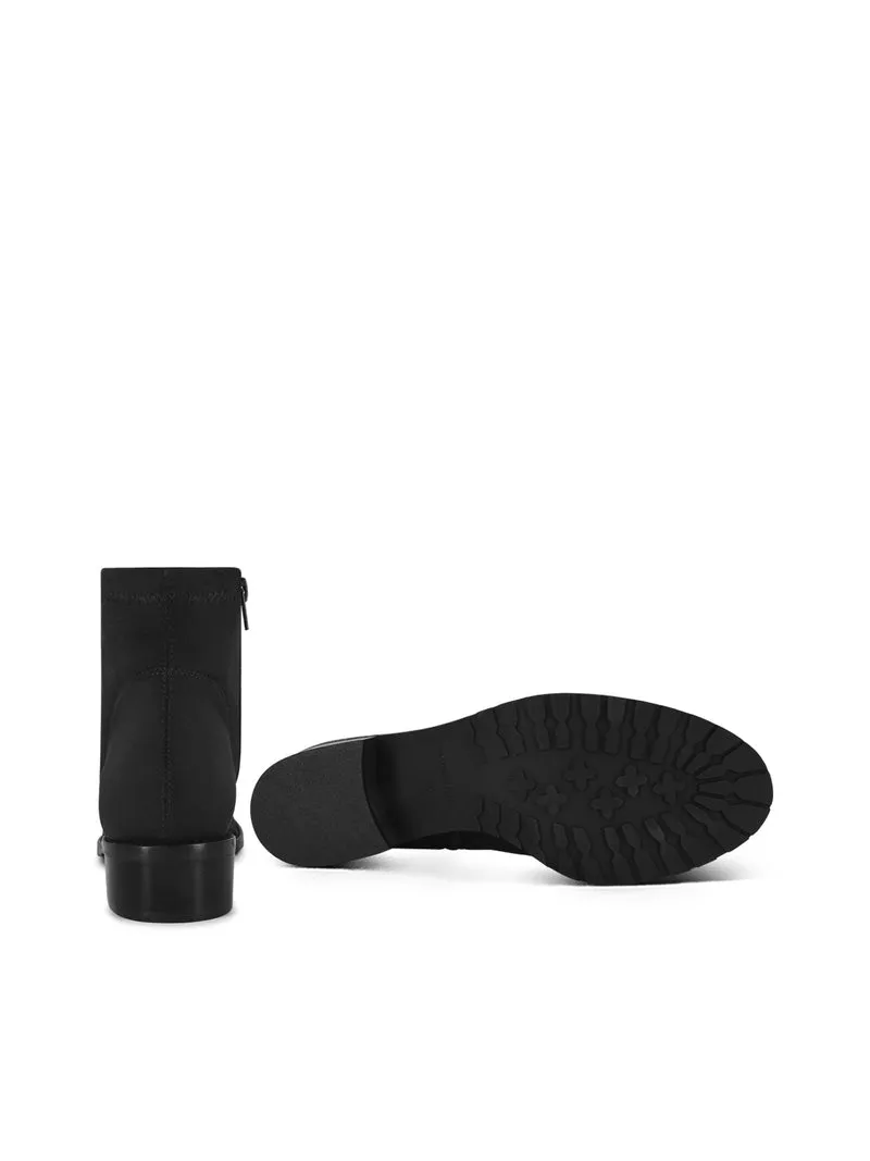 CINZIAS BLACK