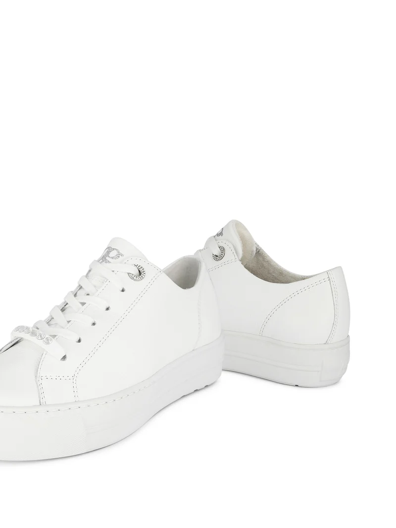 PAKISA WHITE