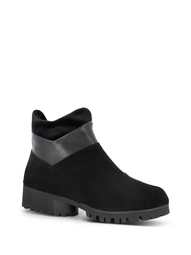 TENILA BLACK