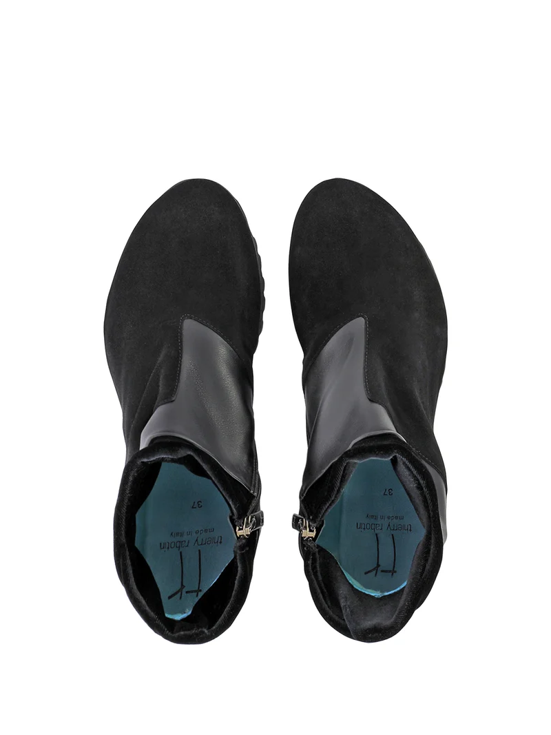 TENILA BLACK